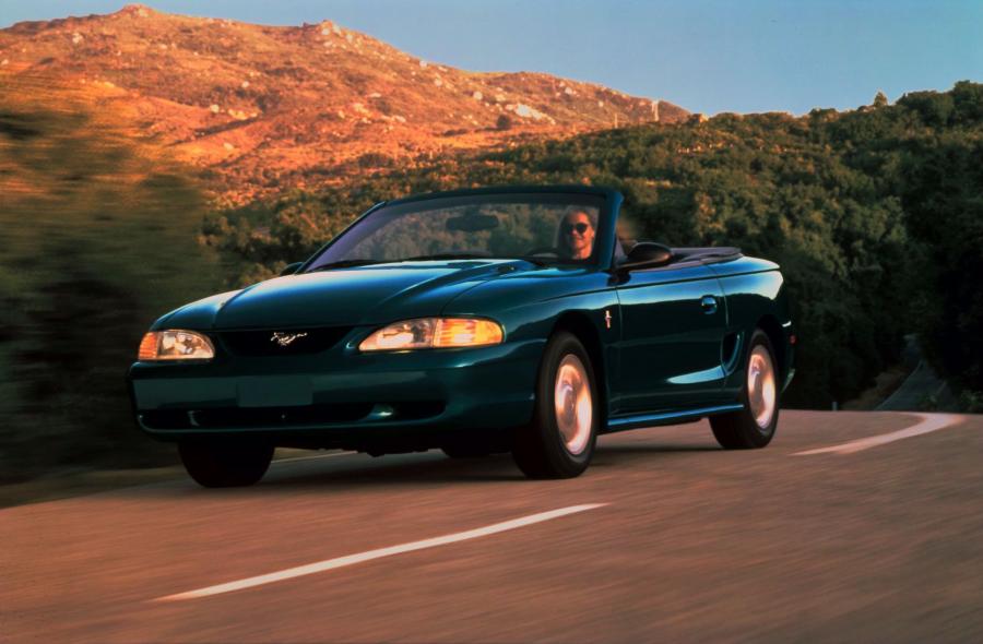  Ford Mustang 1994 года  (фото 10 из 12)